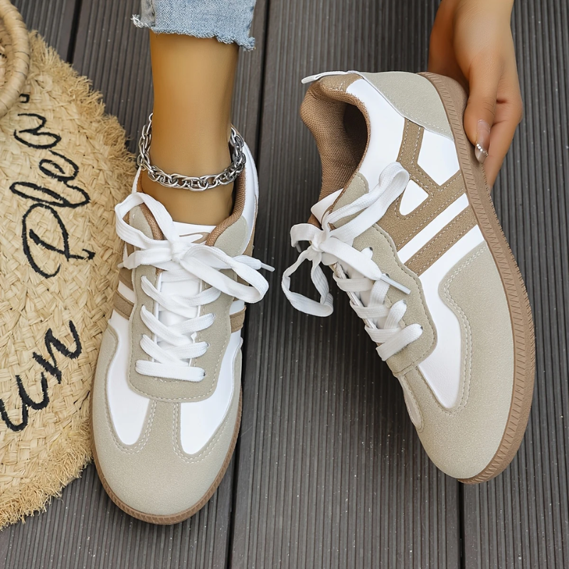 Melanie Sneakers