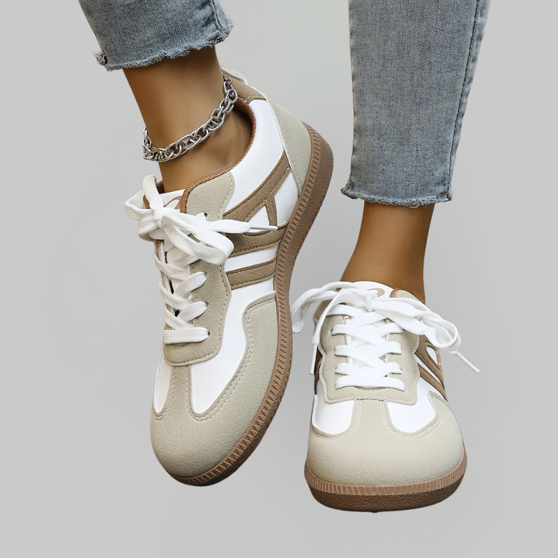 Melanie Sneakers