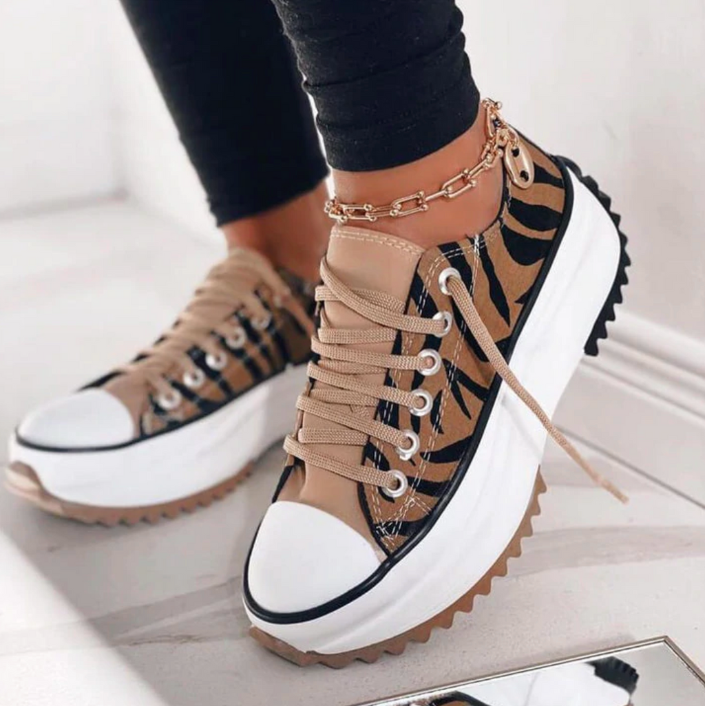 Calpe Star Sneakers