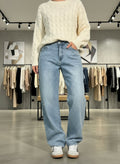 Jeans Anchos Con Brillantes