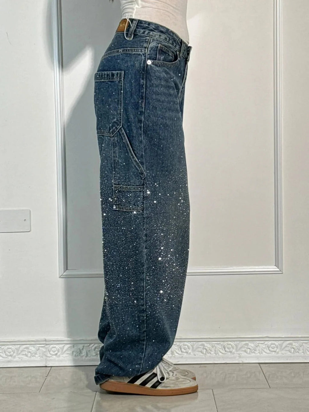 Jeans Anchos Con Brillantes