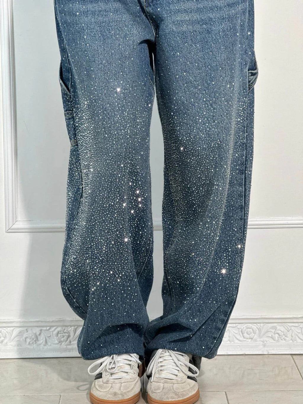 Jeans Anchos Con Brillantes